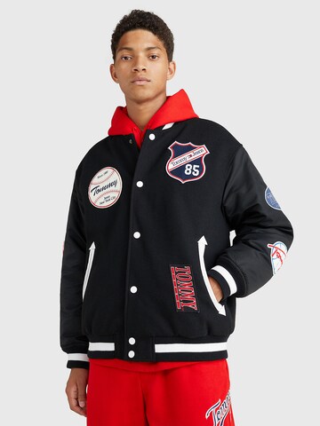 Tommy Jeans Between-Season Jacket in Black: front