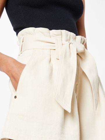 Goldgarn Regular Pleated Jeans 'BLUMENAU' in Beige