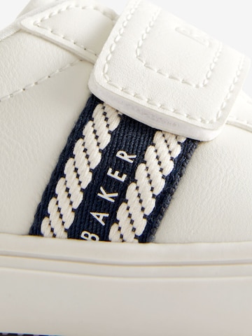 Baker by Ted Baker Tennarit värissä valkoinen
