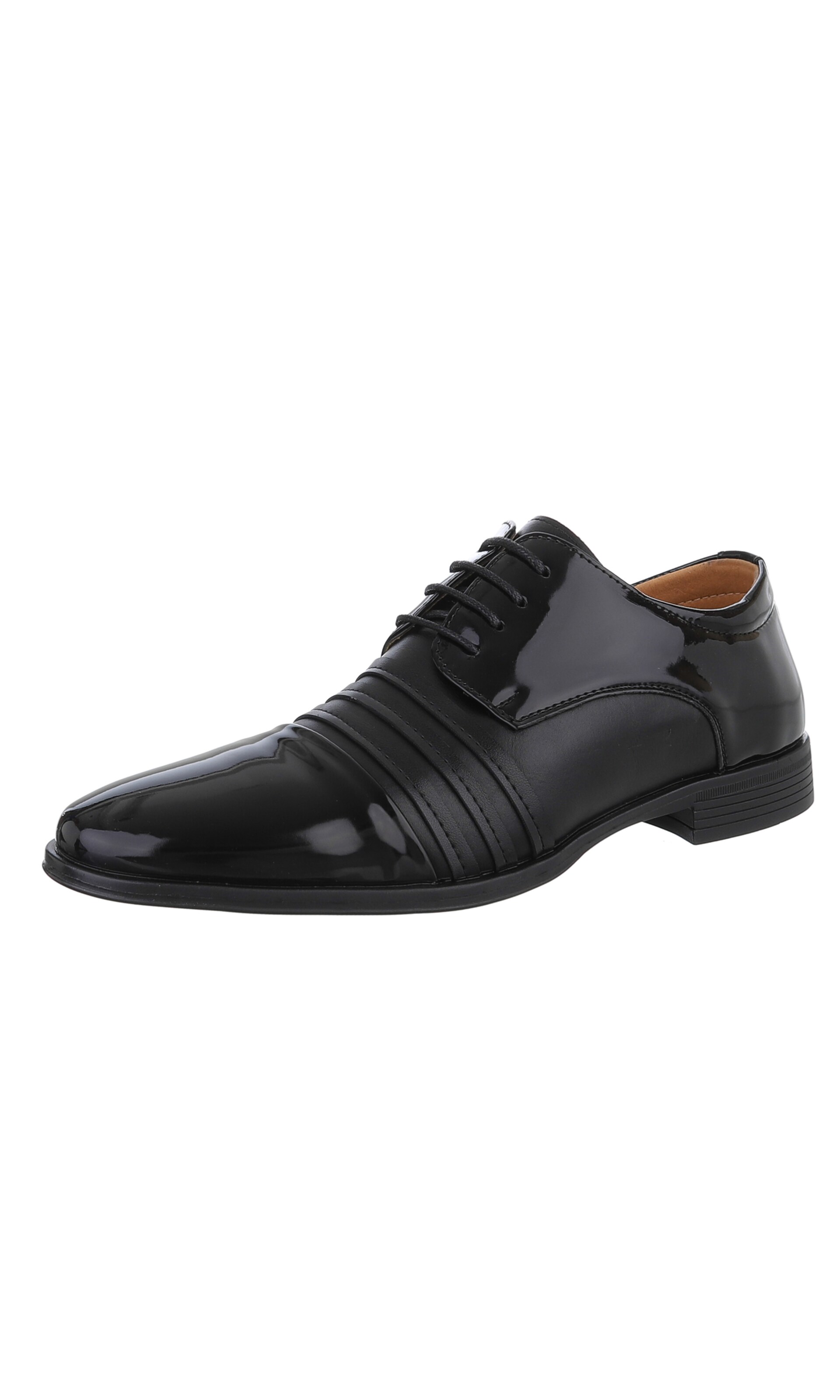 CoolWalk Lace-Up Shoes in Black: front